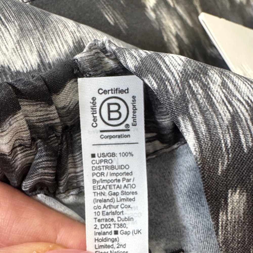 Athleta Calm Cool Wide Leg Pants Black Gray Print NWT Size Medium - Picture 9 of 10